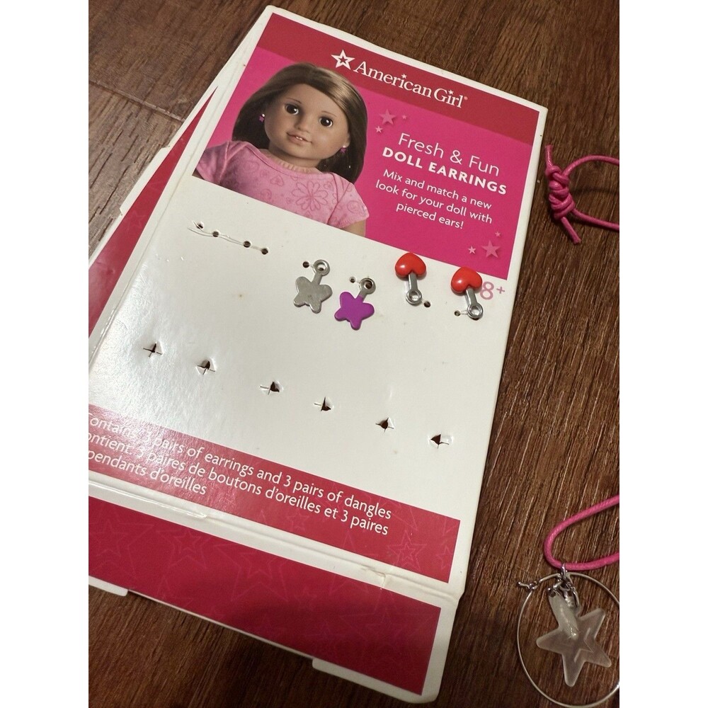 American Girl 18" Doll Retired 2013 School Days Shirt Plus Accessories - Picture 7 of 8